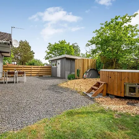 Terkel - 800m To The Inlet By Interhome